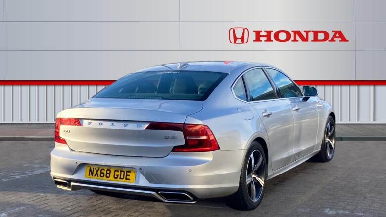 Volvo S90 2.0 D4 R DESIGN 4dr Geartronic Diesel Saloon